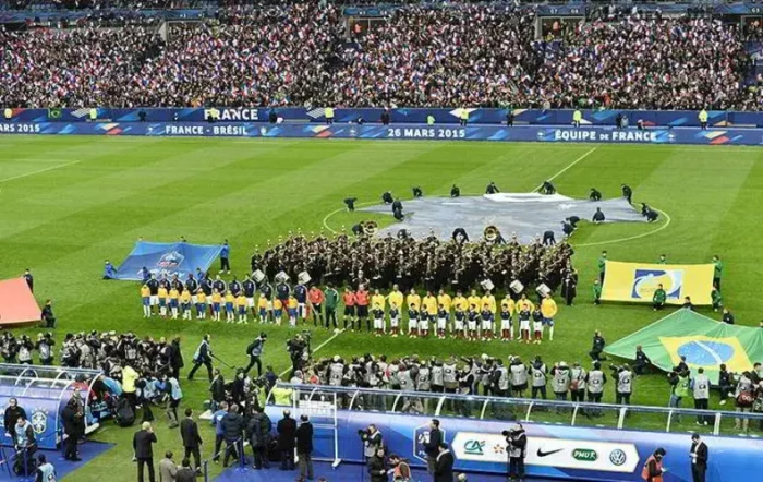 Les plateformes pour voir les matchs de foot en direct